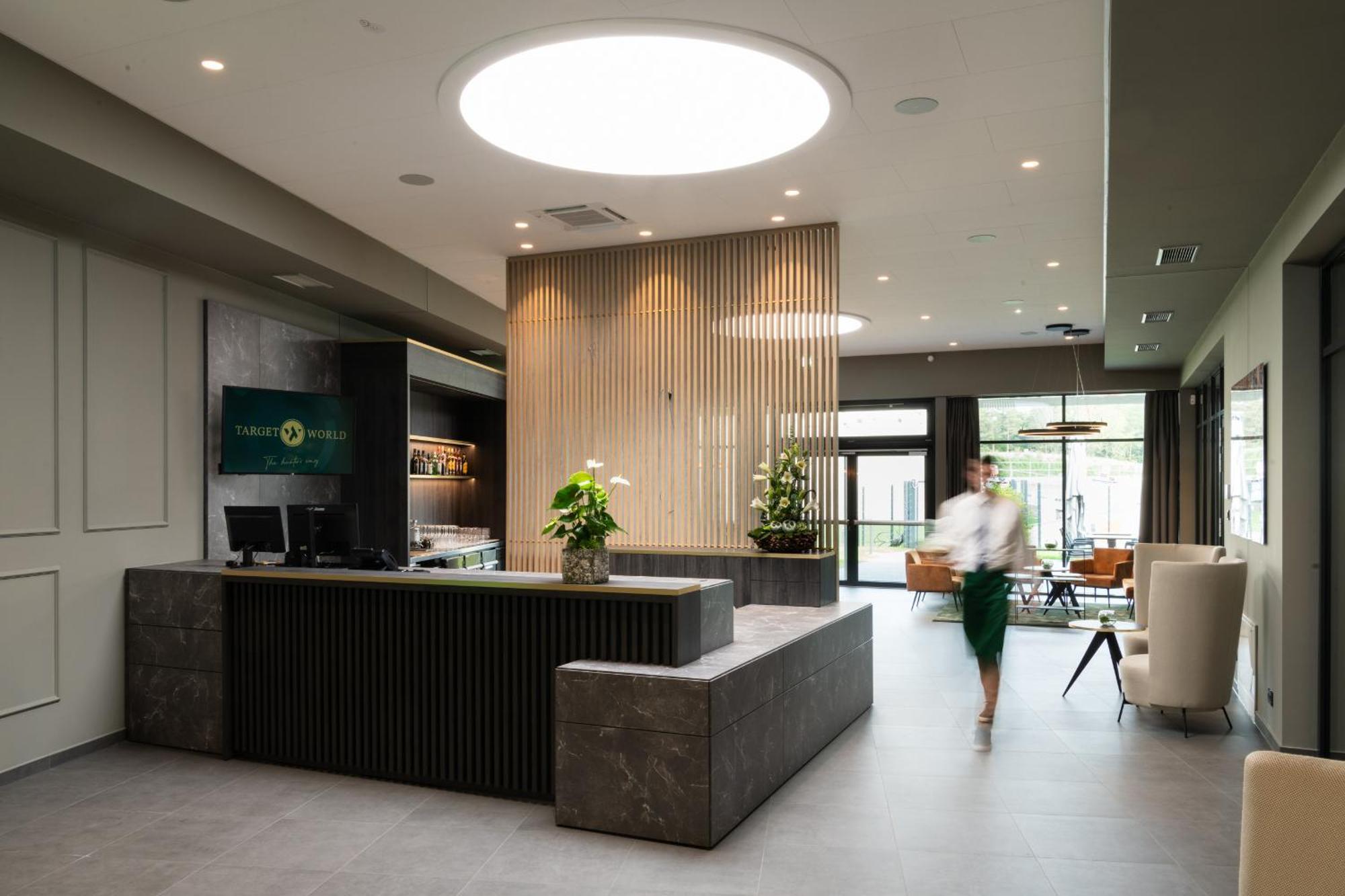 Target World Hunter'S Lodge Landscheid Exterior foto